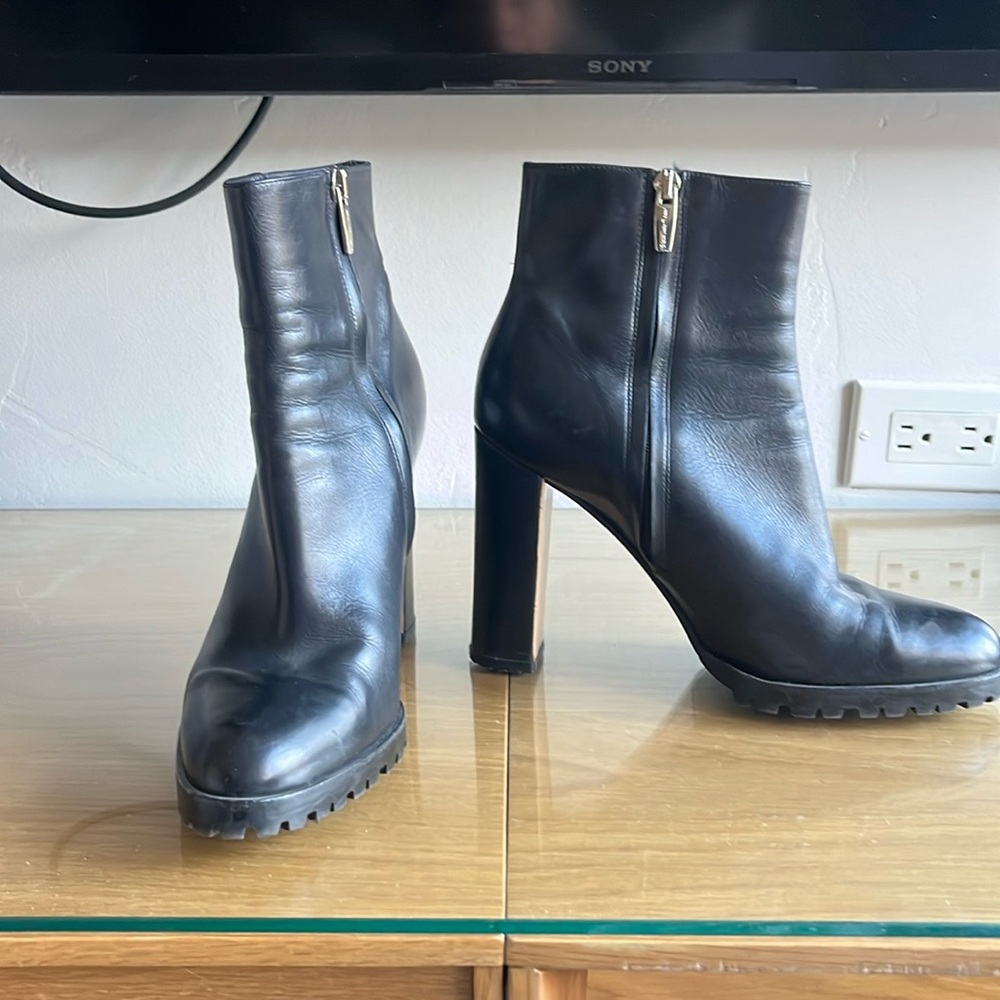Gianvito Rossi black 8.5 heel boots lug sole